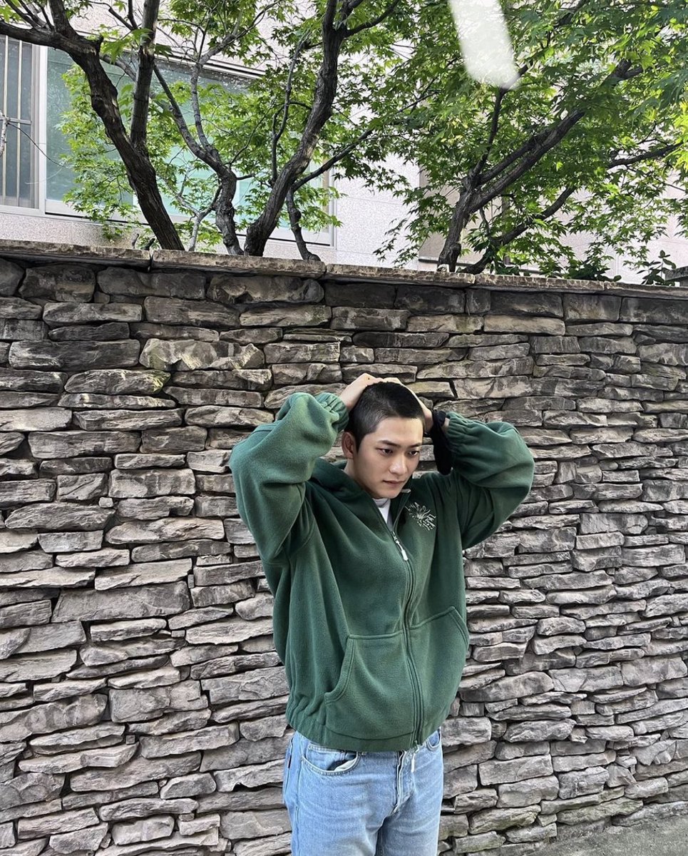 allabouttaeoh's tweet photo. Serve well Tae Oh! We will wait for your even bigger comeback!

https://t.co/0tz1WzQ3lm

#KangTaeOh
#강태오 https://t.co/llRyLsyFR5