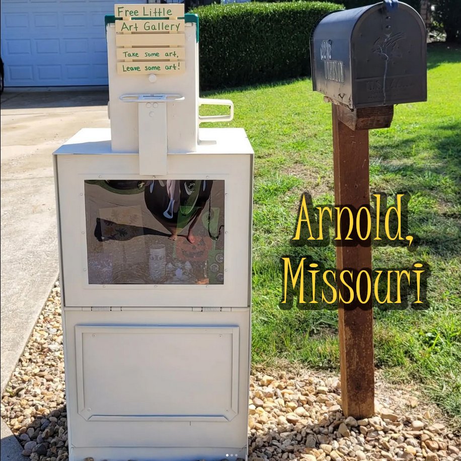 map_flags's tweet photo. This brand new Free Little Art Gallery in ARNOLD, MISSOURI is housed in a repurposed relic of the days people got news on paper. I'm going on a road trip soon and plan to deliver some art in person. Locals, do likewise!
#freelittleartgallery #mapofflags https://t.co/ZUPVDZ4S53 https://t.co/oyMTxyt3uN