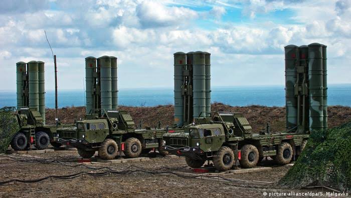Saida_Zahidova's tweet image. ⚠️#Russia has delivered the second battery of the #S400 surface-to-air #missilesystem to #India

⚠️This delivery has been done as per schedule

⚠️It may be recalled that #India had ordered five #S400 surface-to-air missile system batteries from #Russia at a cost of $5.43 billion