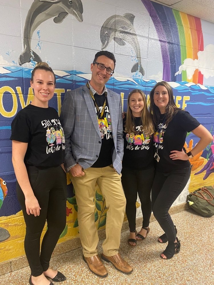 StonyBrookElem's tweet photo. Scenes from Back to School Night. #SBhasHEART https://t.co/3dLAO1jEg2
