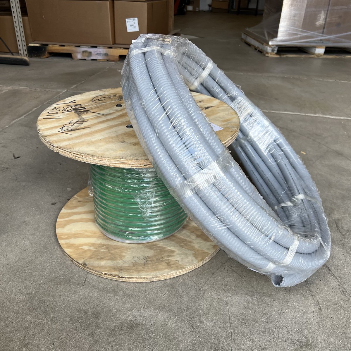 epicbbs's tweet photo. #Powerwire and #conduit are packed heading to another one of our valued customers! We offer same-day shipping, better prices, industry's best warranty and highest quality service.
Call us today! (720) 904-5200
#datacenterservices #datacentersolutions #datacenterinfrastructure https://t.co/klS1aJpxtD