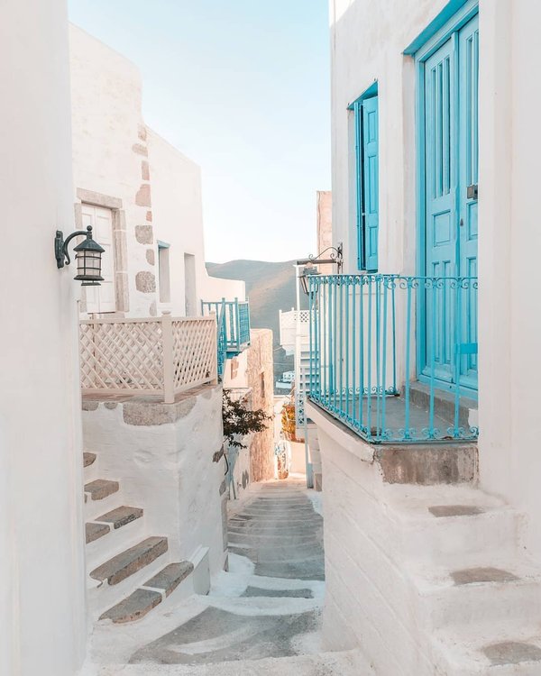 PuntoGrecia's tweet photo. #curiositá
#scoprendolaGrecia #isolegreche
⁉️#sapeviche ↪️ La 🇬🇷ha oltre 6.000 isole, isolotti e isolotti rocciosi
📍In totale le isole sono 2000 di cui solo 107 sono abitate!
📚 Visit Greece
📷 Astipálea © https://t.co/HVZDaGJy4e
@Astypalaia https://t.co/gteUKfcE4T