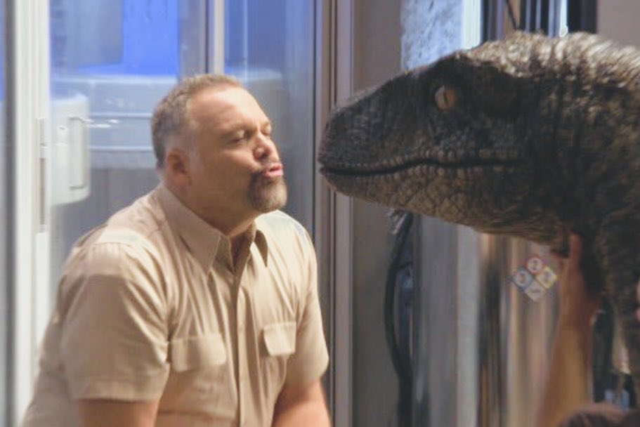 vincentdonofrio's tweet photo. Jurassic World
2015 https://t.co/AsQRjckeCd