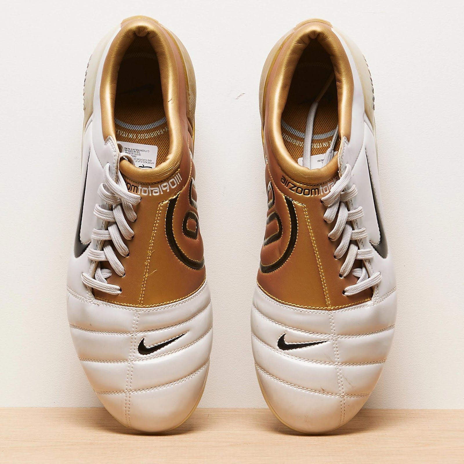 Nike total 90 store air zoom 3