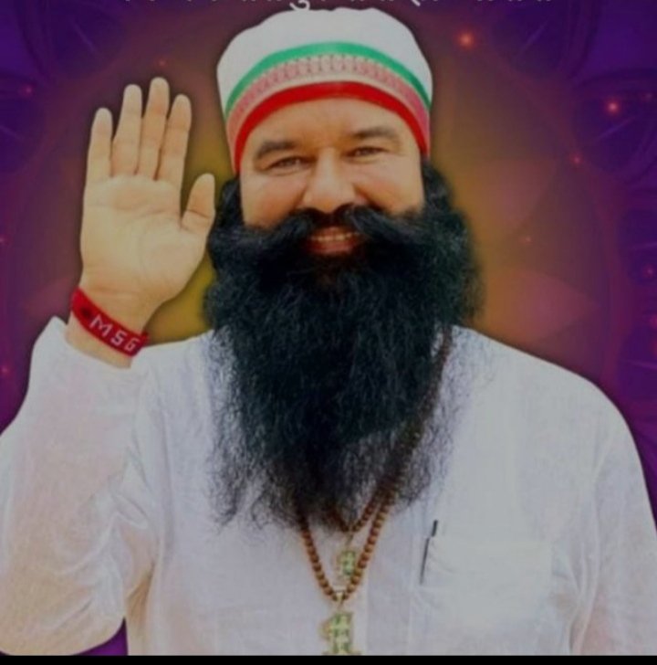 SunReet777's tweet image. One or the other person is depressed and living a life like machine. This is due to low self confidence and increased stress. Saint Dr. Gurmeet Ram Rahim Ji asked to practice meditation to overcome such difficulties. #KeyToFightDepression 

Saint Gurmeet Ram Rahim Ji