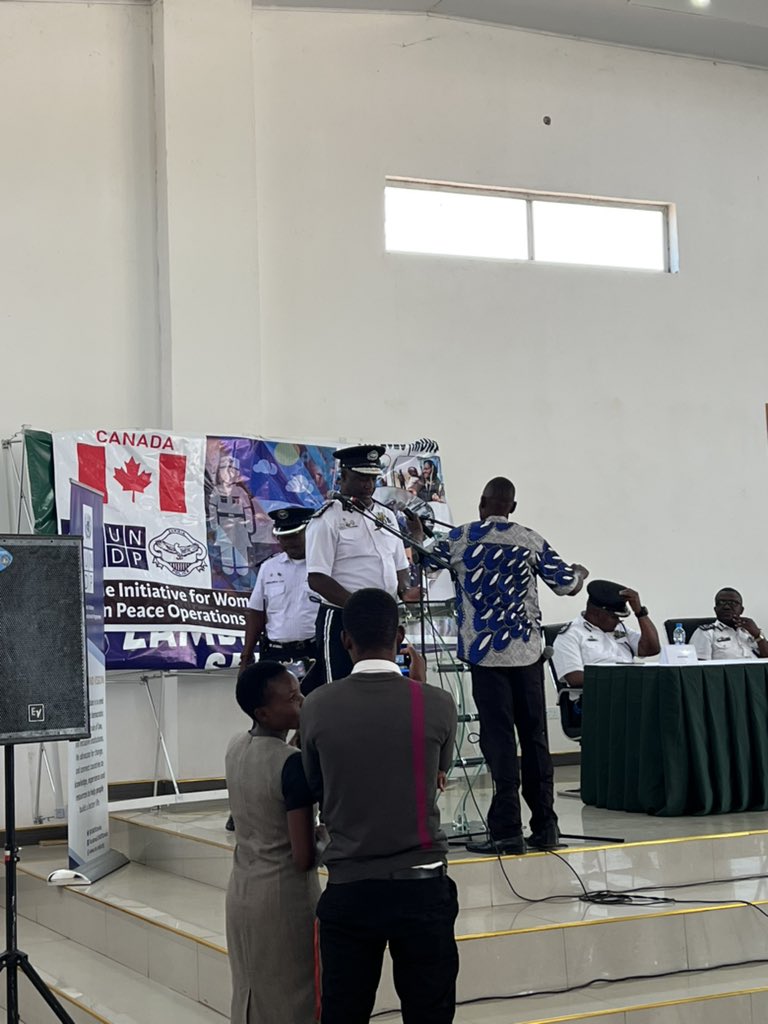 UNDPZambia's tweet photo. [LIVE] Inspector General, Lemmy Kajoba joins the launch honouring the trainees &amp; speaking to the support that @CanadaZambia provided to the trainees in the form of equipment and ongoing mentorship’s that will no-doubt strengthen the learning experience for the all women cohort. https://t.co/046Su9BzUo