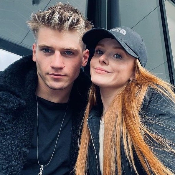 sboficial's tweet photo. Abigail Cowen e Danny Griffin, de "Fate: A Saga Winx", completam 1 ano de namoro hoje. https://t.co/79rodJnRVQ