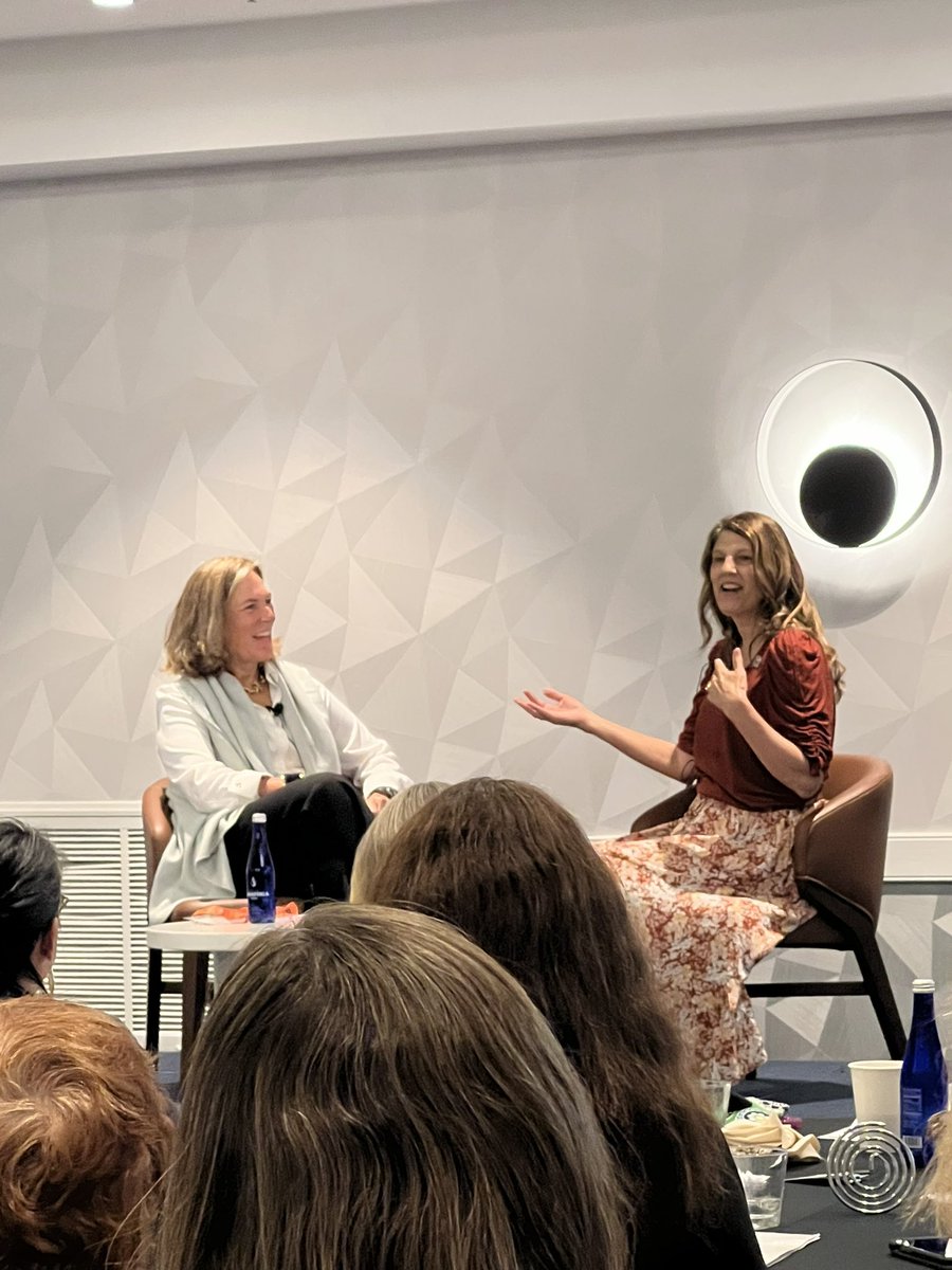 KFerg86's tweet photo. Hearing from @BBCRN of @HealthyWomen on her unique career path in #nursing at @oncologynursing HillDays. #HealthPolicy #Healthcare #WomensHealth #Leadership https://t.co/LYzMH1tMza