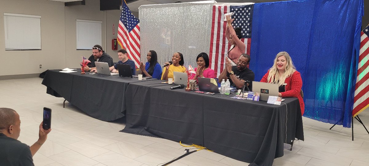 I had a great time joining @ChristineforFL, @NaomiforFL, Howard Sapp, and others at the Fight for Florida telethon last night! Florida Democrats are energized for November, and we are ready to win.