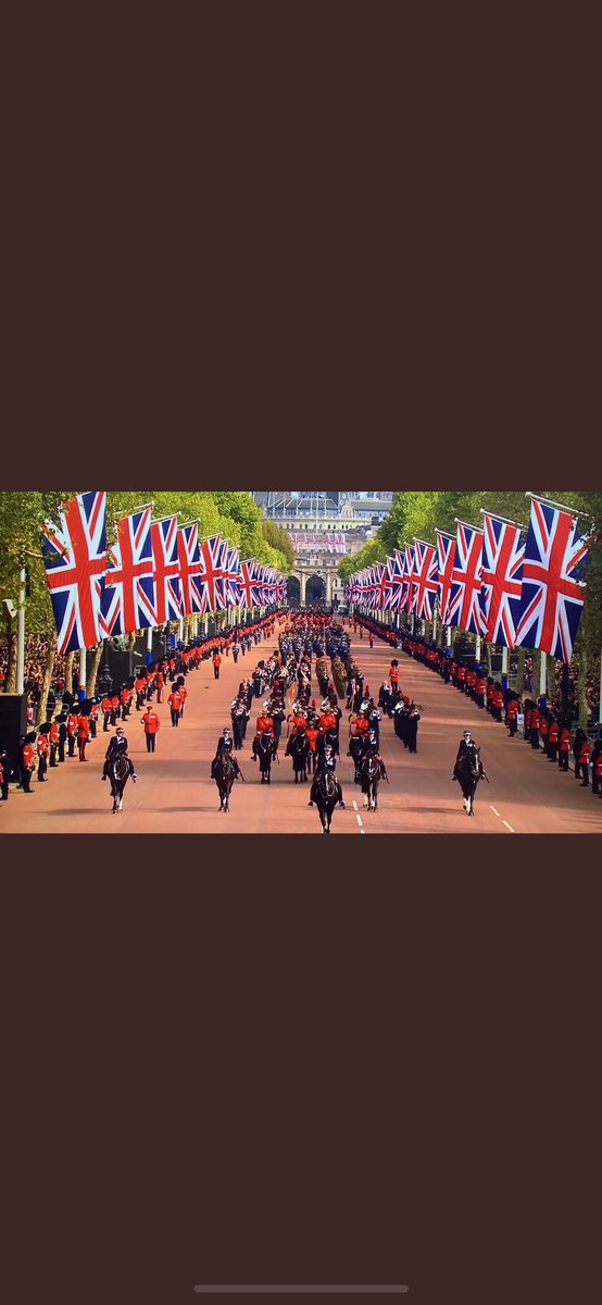 KieraBushell's tweet photo. Proud to be British 🇬🇧 https://t.co/w2pKVHuDyE