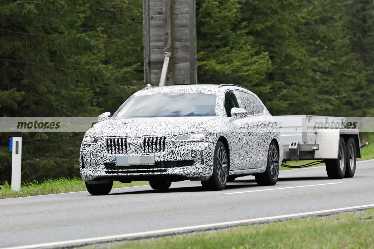 motorpuntoes's tweet photo. #Coches | El nuevo Skoda Superb Combi 2024 concentra su desarrollo en los Alpes
https://t.co/8bdVJJWqn2
@Skoda_es #SkodaSuperb #SuperbCombi #Estate #Fotosespia #Spyshots https://t.co/pdHpnwqtxJ