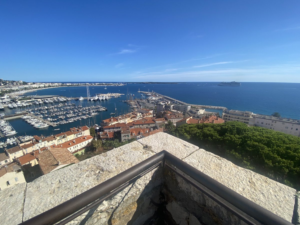 Dermot_myohmy's tweet photo. #LeSequet #MuséeDeLaCastre #Cannes Musée de la Castre Journées Européennes du patrimoine, #JEP2022 #CannesFrance #CotedAzurFrance #museum View from the tower: north, south, east and west… https://t.co/YM6PYbbLEa
