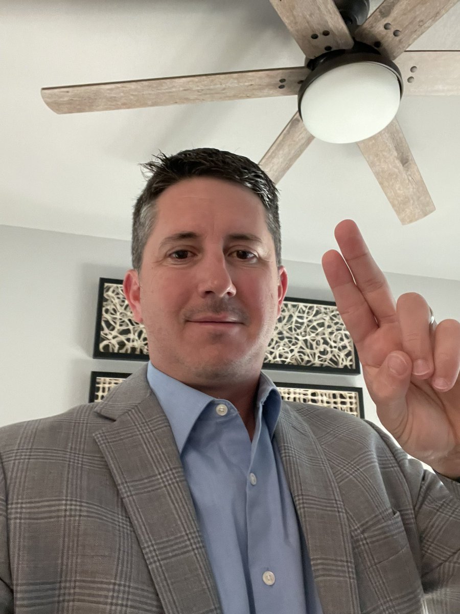 mikesaddler's tweet photo. Lately it’s been mostly golf slacks and polos, but not today as it’s a fresh sport coat and some clean loafers for my  #BestforVest as I join my friend @KevinVestAD in his fight. We love you brother! #feathersup @ApacheAthletics https://t.co/CqzH0LEeNs