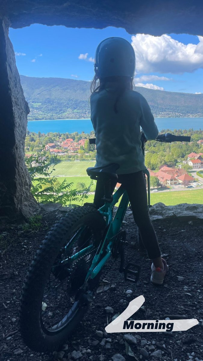 svetlanarmp's tweet photo. Martin @martinfkde et sa fille Manon 🤩💙❤️ https://t.co/OsTLEtUKIA