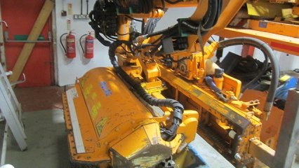 LSHAssetsales's tweet photo. VIEW TUES #onlineauction tree surgeon & arborist plant incl Unimog U300 with front winch, 2x Land Rover Defender 110 2.5 Td5's, Scania R580 6x2/4 mid lift tractor https://t.co/EAQlGXMKtC #usedplant #plantforsale #engineering #arborist #treesurgeon #arboristequipment #chippers https://t.co/toy5FD5eji