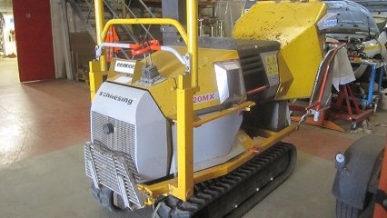 LSHAssetsales's tweet photo. VIEW TUES #onlineauction tree surgeon & arborist plant incl Unimog U300 with front winch, 2x Land Rover Defender 110 2.5 Td5's, Scania R580 6x2/4 mid lift tractor https://t.co/EAQlGXMKtC #usedplant #plantforsale #engineering #arborist #treesurgeon #arboristequipment #chippers https://t.co/toy5FD5eji