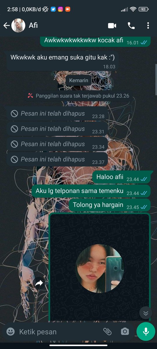 justhuman tweet media