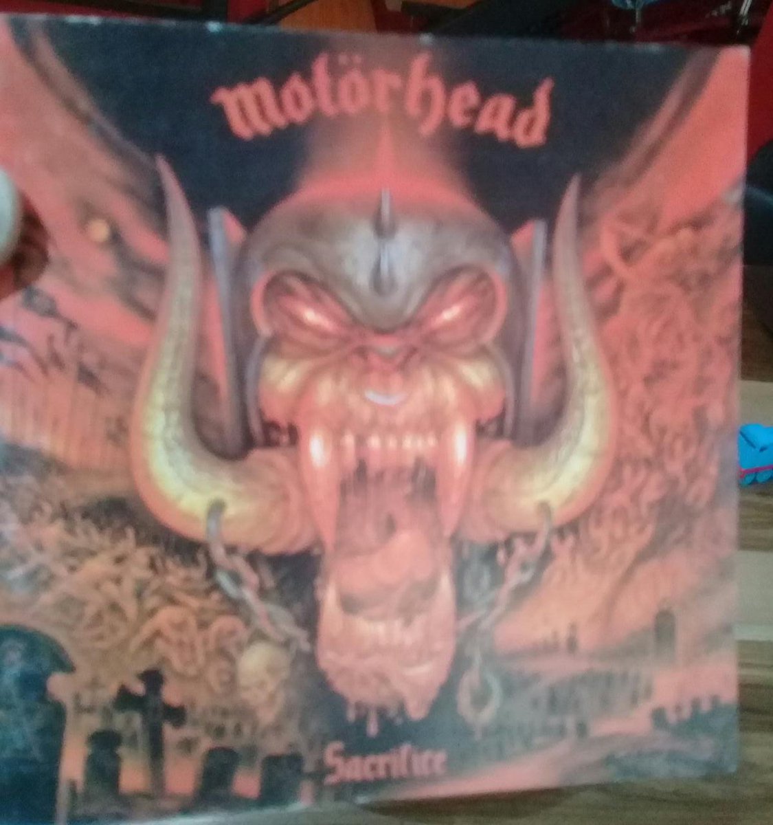 Inconciente7's tweet image. Si alguno se toma la molestia y lee el librito de Sacrifice de Motorhead ,Maria Marta Serra Lima aparece en los agradecimientos... el mundo es un pañuelo.