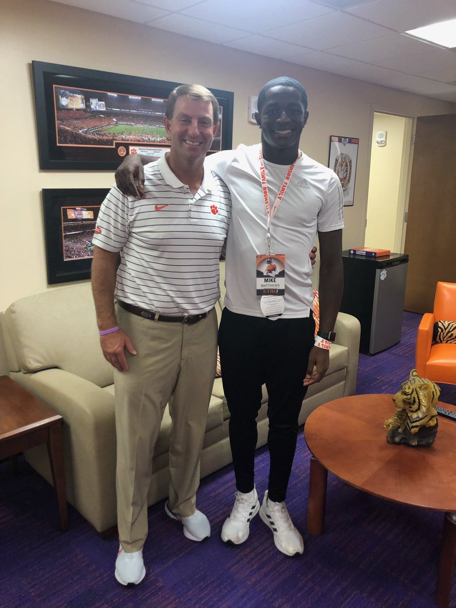 I had a great time at Clemson game over the weekend. Thank you for all the hospitality!🐅 @ClemsonFB @CoachConn @ParkviewFB @WesleyGoodwin #GoTigers