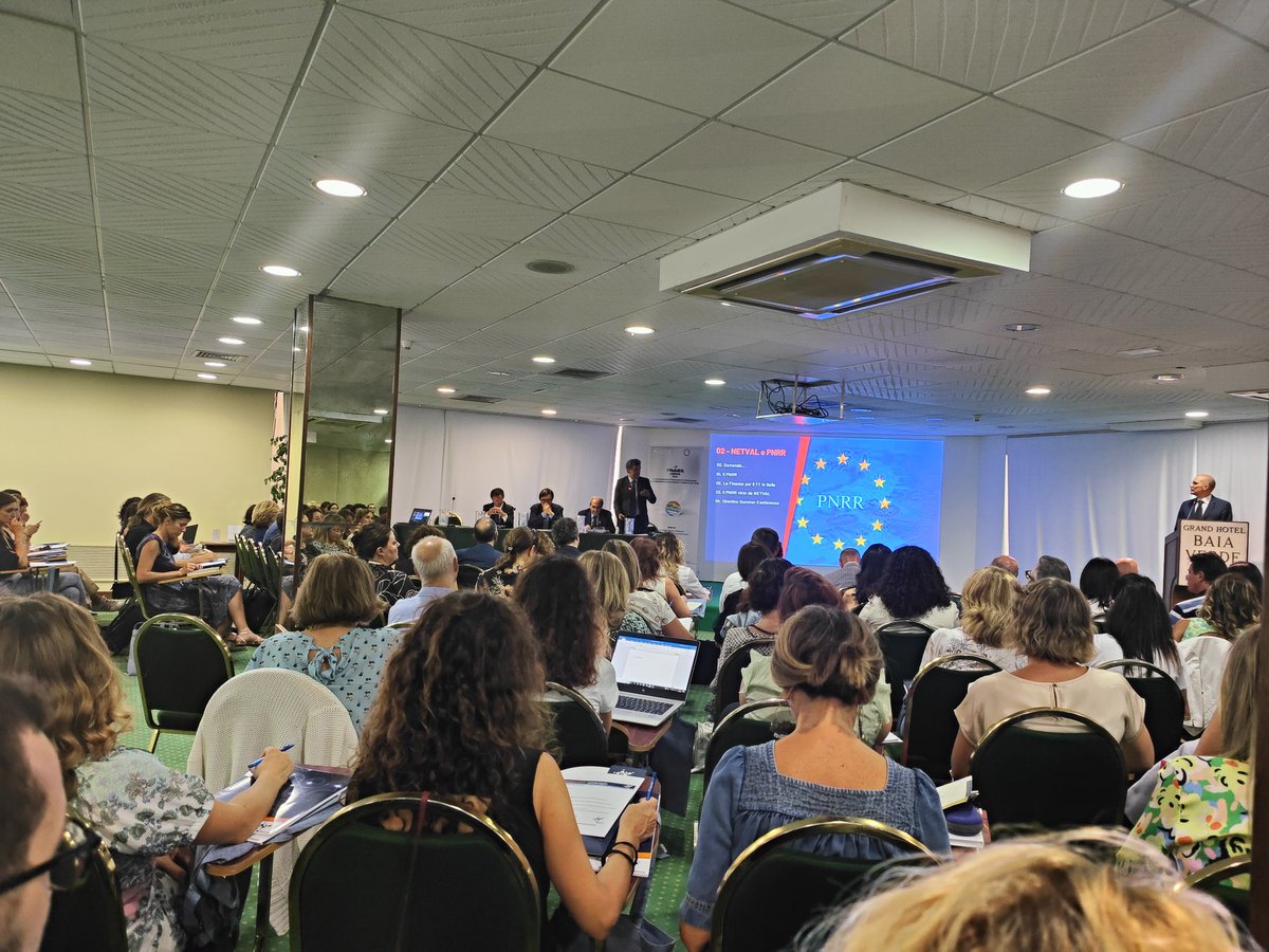 SCocchieri's tweet photo. Si parte! A Catania @NetvalITA con la sua Summer School 2022 sul tema "Il Trasferimento Tecnologico in transizione: il cambiamento negli scenari e l’impatto nel PNRR".
Prima sessione di apertura del Presidente Giuseppe Conti https://t.co/7FKstEPmma