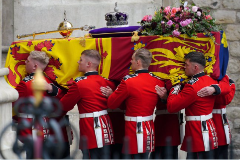 SaveScampton's tweet photo. We hope these wonderful men who carried our late Queen's coffin are honoured. https://t.co/fCK6Q3RJs8