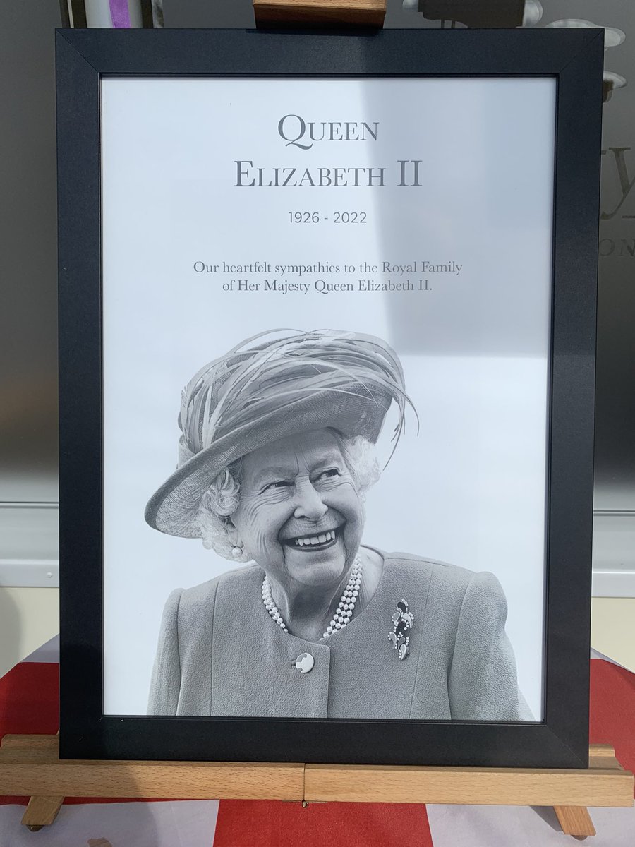 Shawn Martyn Roberts ✟ ✠ 🏴󠁧󠁢󠁥󠁮󠁧󠁿🇿🇦🇬🇧 tweet media