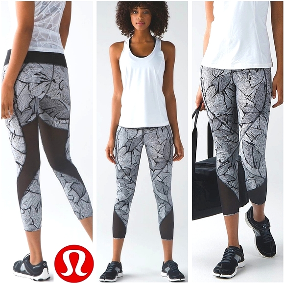 So good I had to share! Check out all the items I'm loving on <a href="/Poshmarkapp/">Poshmark</a> from @warshaw_melissa #poshmark #fashion #style #shopmycloset #levis #koral #lululemonathletica: posh.mk/MK4tEvx0rtb