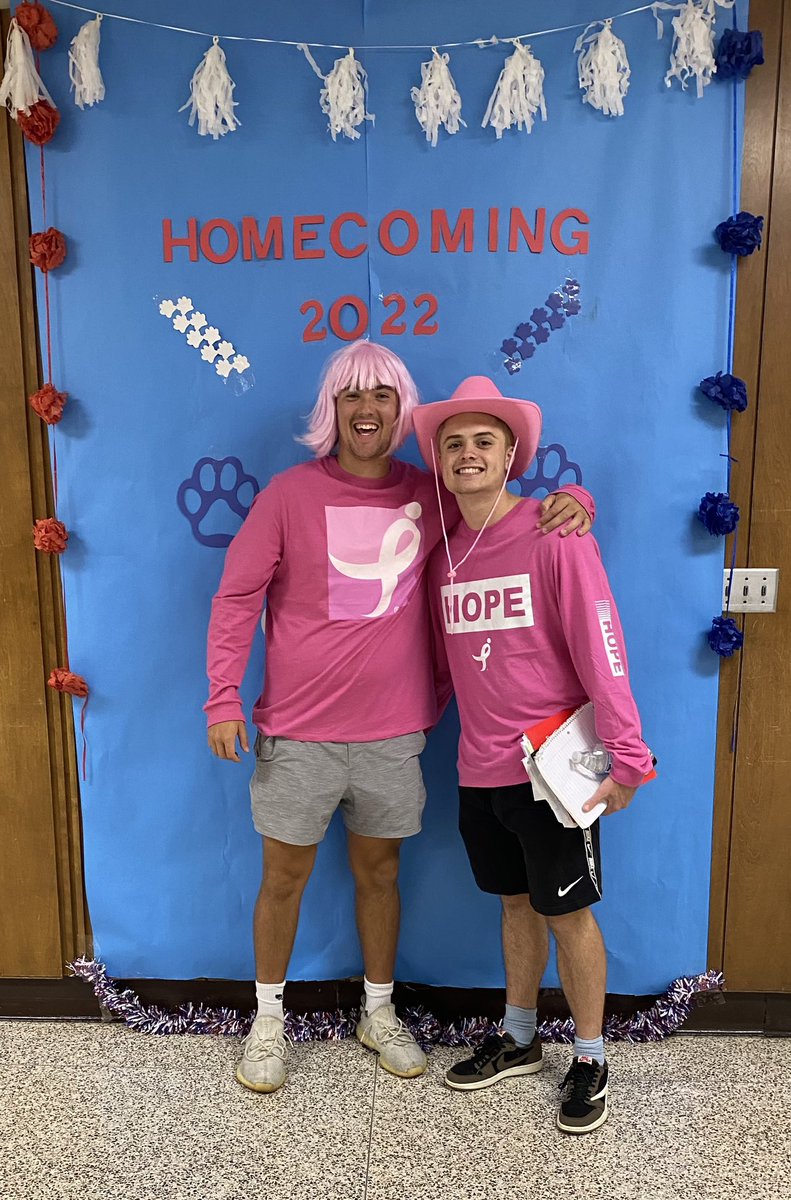 Nobody rocks color wars better than John and Jace! #khshoco2022