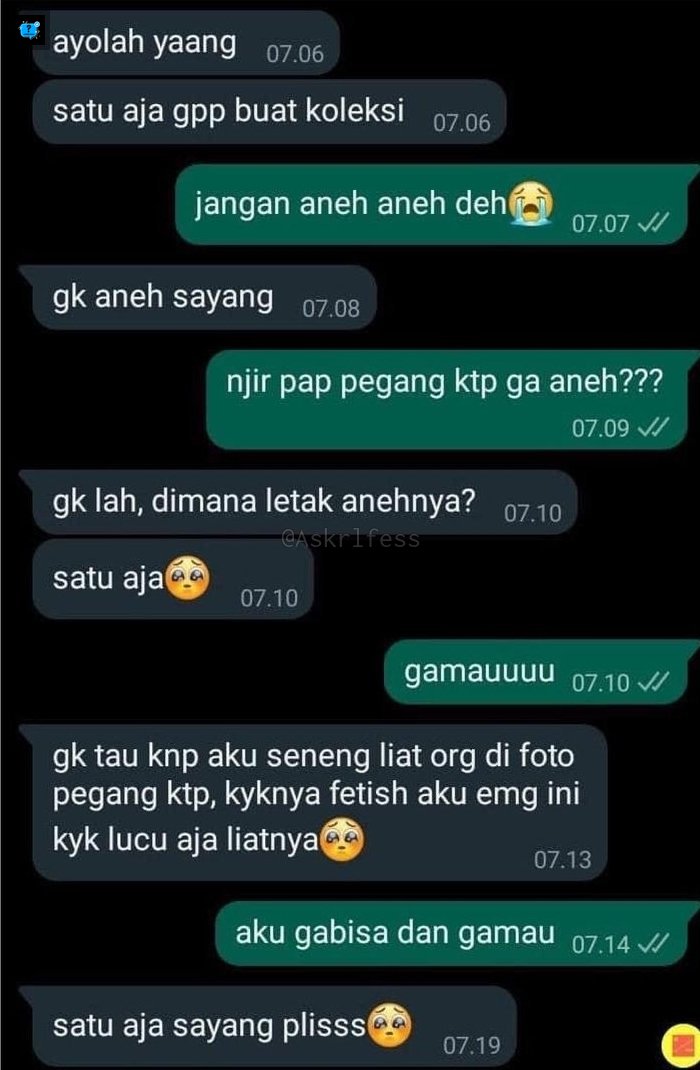 Askrlfess's tweet photo. [Askrl] fet1shnya serem bgt https://t.co/YD3gmIE3WR