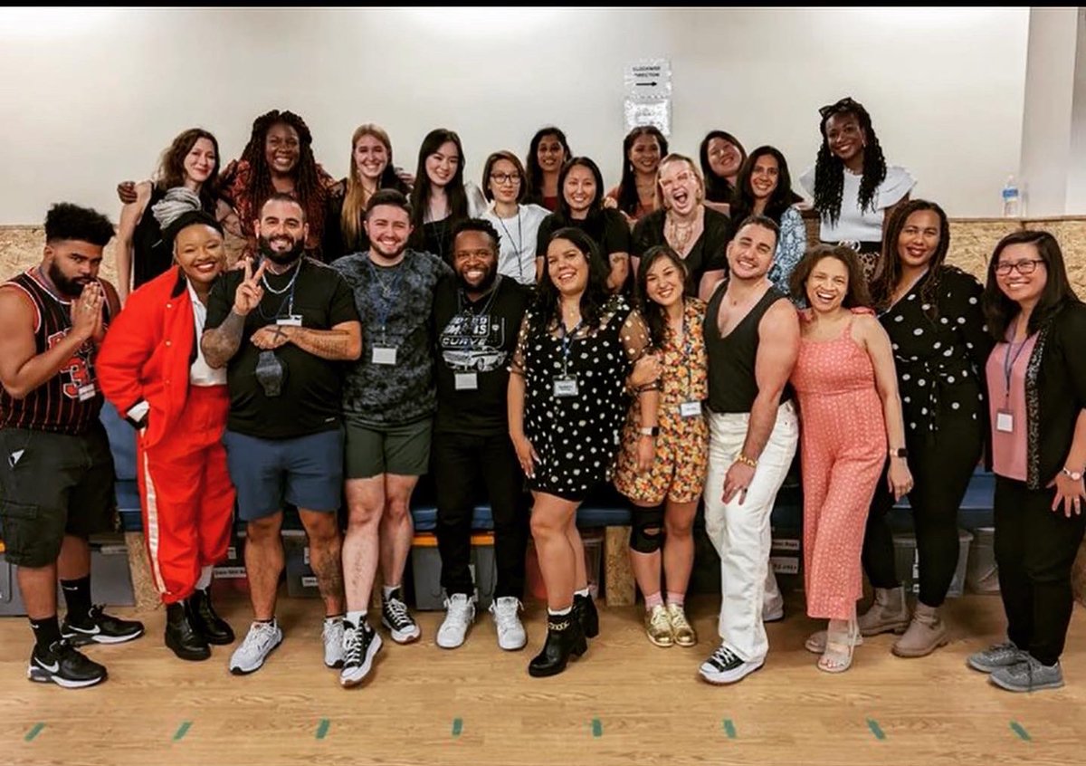 LoriMLee's tweet photo. Thank you for an amazing time, @divbookfest ♥️ I was thrilled to be a part of it and to meet all these amazing authors and readers! https://t.co/2mSWLPh2Dn