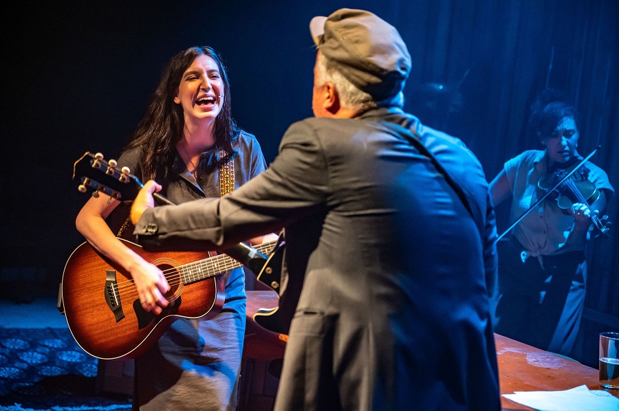 mygaytoronto's tweet photo. The Shape of Home: an ode to collective creativity. And the poetry of Al Purdy https://t.co/h7psLpiUEu #theaTO #AlPurdy @crowstheatre @BeauSlips #musical #theatre https://t.co/4mqNYXa385