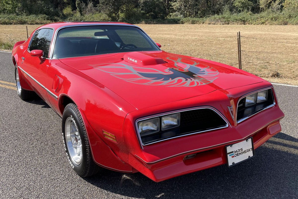 Bringatrailer's tweet photo. Now live at BaT Auctions: 1977 Pontiac Firebird Trans Am Tribute. https://t.co/Pn7Y7Ir6ou https://t.co/Ej7IdgglyI