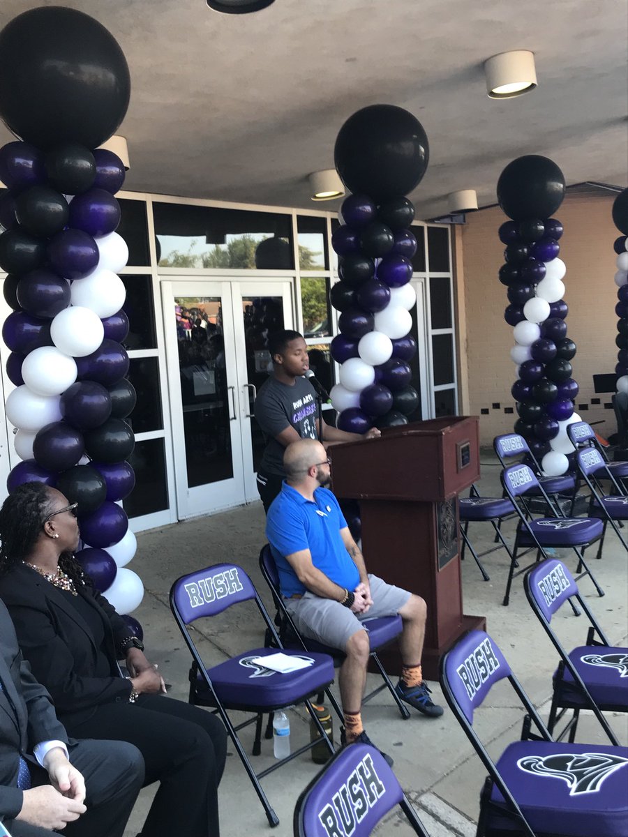 Ted Domers tweet media