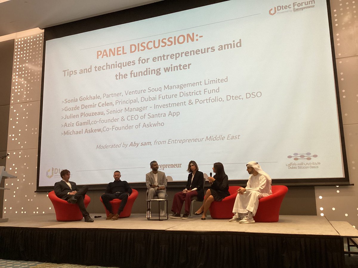 MahmoudJajah's tweet photo. An insightful panel discussion on tops and techniques for entrepreneurs amid the funding winter at @Dtec_dso moderated by @thisisaby.
#Dtecevents #DtecDSO https://t.co/HBdNl7c8KR