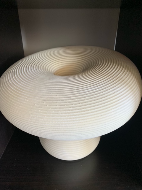 erpro_group's tweet photo. 📌Voici une pièce 3D en frittage de poudre.

Cette technologie SLS laser utilise des matériaux en poudre polymère. La poudre est autoportante ce qui permet l’absence de structure de support lors de la fabrication. https://t.co/bGOalfpwGo