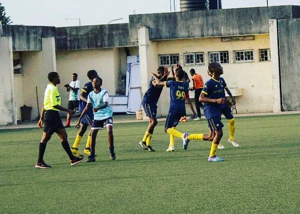 f8ballersafrica's tweet photo. #PrimeTeam vs #PrinabsFA
πΈ @MichealFayemi
#football #soccer #grassroots #footballacademy #footballplayers #WeAreChampions
WE ARE CHAMPIONS πβ½π https://t.co/16EjQIcobx