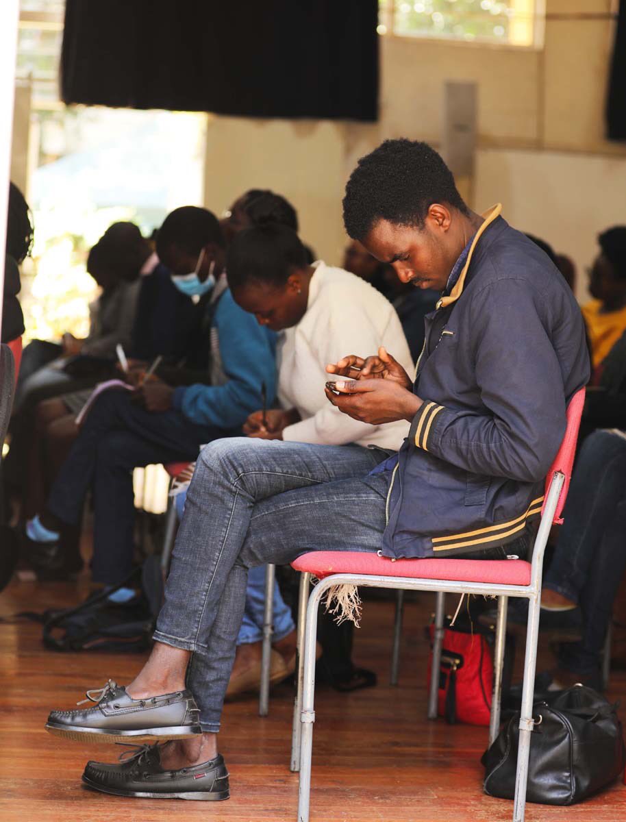FranceinKenya's tweet photo. Kimani will teach in a school in Marseille, Ogutu in Toulouse, Omari in Montpellier. In turn  2French students will come teach in Kenyan Universities. All the 127 students will venture across the France and we hope this opens up their academic &amp; cultural experience. @FEI_LangueFr https://t.co/H1pVLgA82E