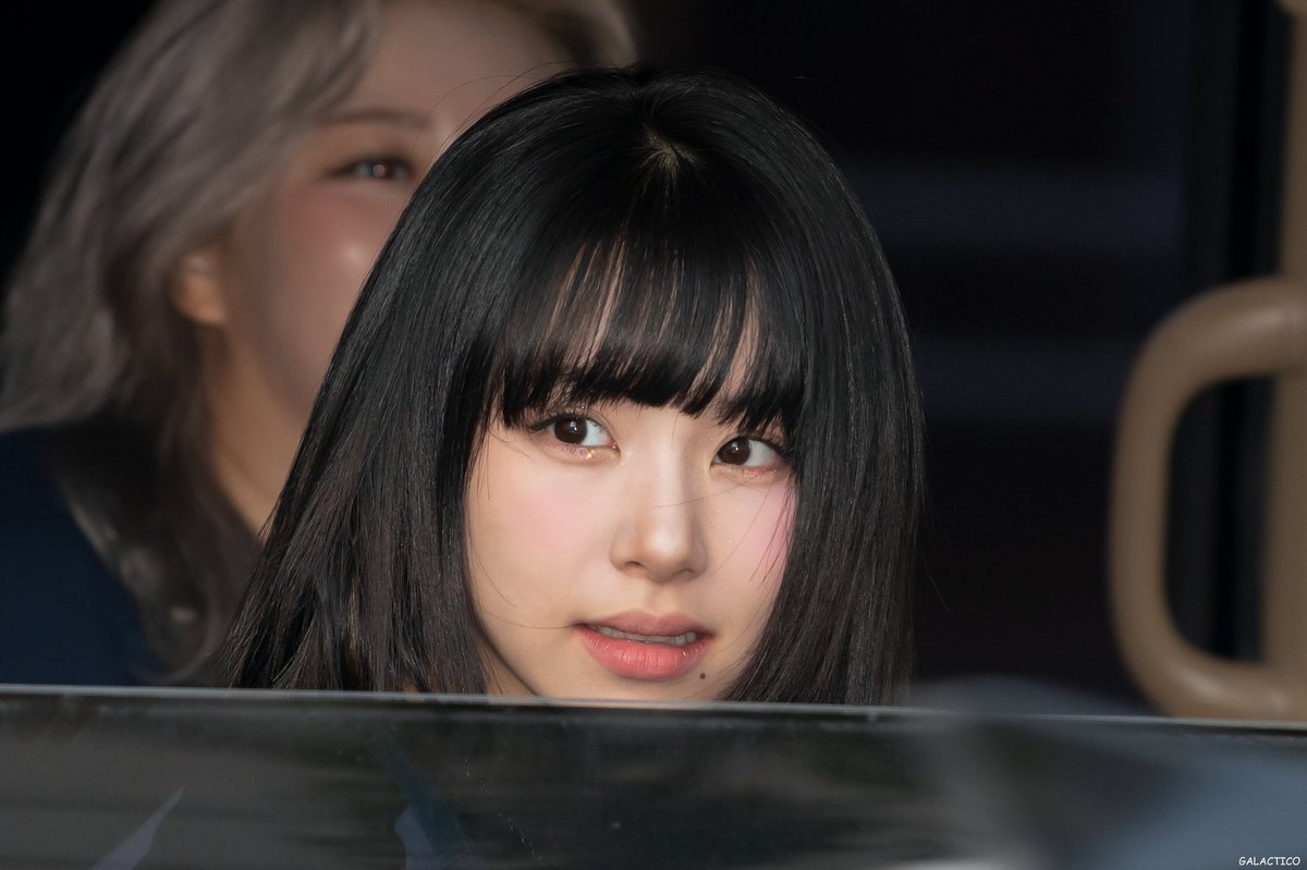 chaeyoung pics tweet media