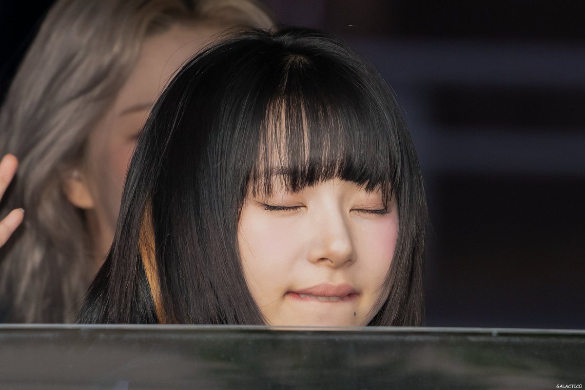 chaeyoung pics tweet media