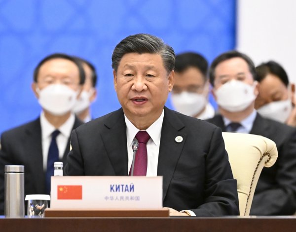 in_embassy's tweet photo. Chinese president Xi Jinping
makes a statement at the 22nd Meeting of the Council of Heads of State of 
The Shanghai Cooperation Organization. https://t.co/3h9zvEfs7q https://t.co/g5RgX7c4PS