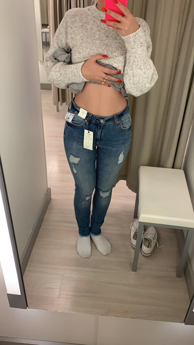 I liked this jeans, but its better without, what you think?