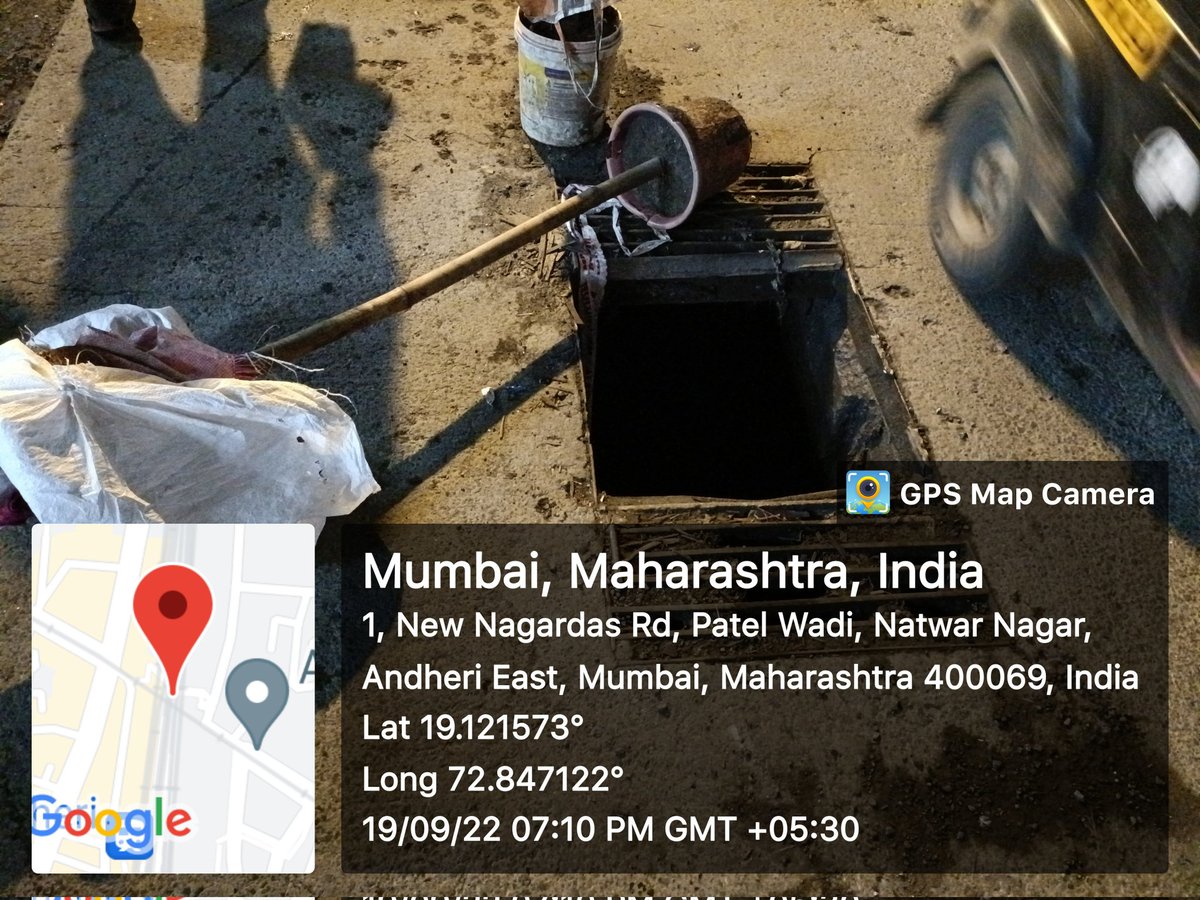 MaaAfoundation's tweet photo. @mybmcWardKE 

The chamber cover is missing
Location is mentioned in the image
But for reference it's near to Andheri FOB (Andheri East)
Please get it repaired on priority https://t.co/U50gwZEhZ8