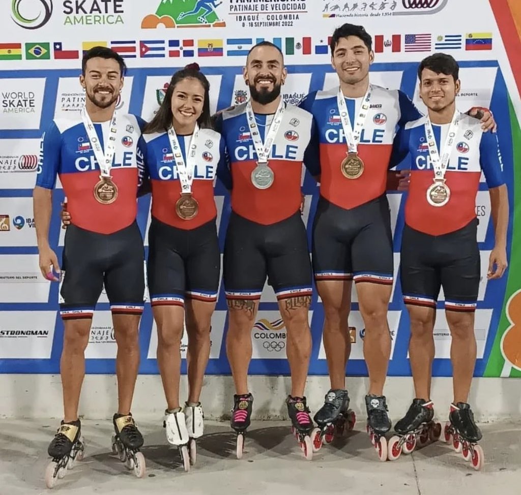 ¡PODIO CONTINENTAL! 👏🏻👏🏻

El Team Chile 🇨🇱 de Patinaje de Velocidad ocupó el tercer lugar 🥉 en el medallero del Panamericano de Ibagué 🇨🇴, luego de totalizar 13 medallas (dos 🥇, tres 🥈 y ocho 🥉).

#VamosTeamChile 🇨🇱