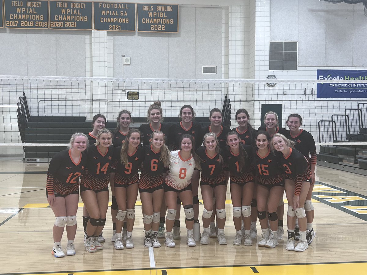 LatrobeHighPost's tweet photo. Congrats to your Varsity Volleyball team on their 2nd tournament win in a row. Not dropping one set, your lady wildcats beat the home team, Penn Trafford, in the championship with a score of 25-17. Wish them luck as they take on Derry @ Home tonight at 7:30 #GLGVB #GL https://t.co/Ktz807XxnB