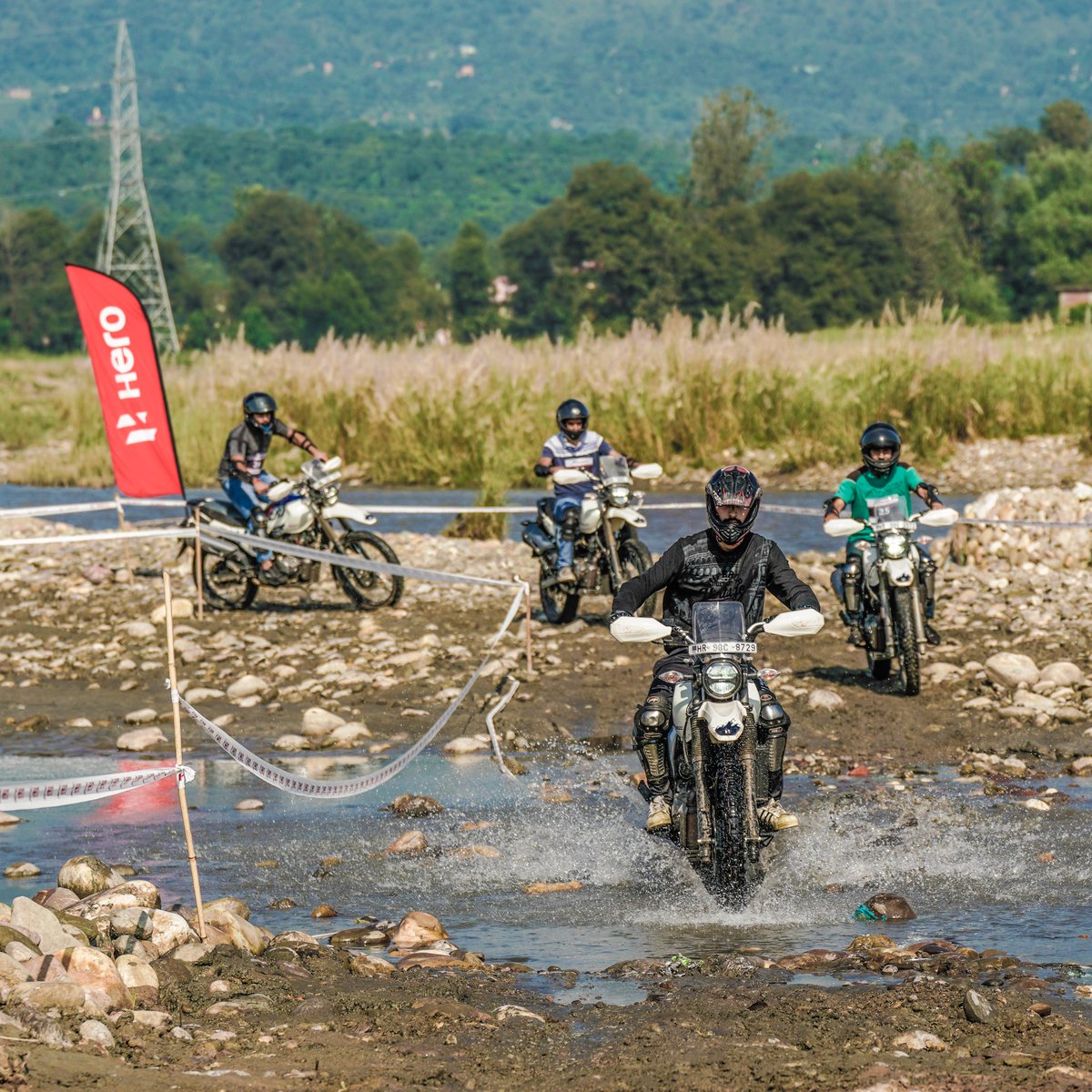 HeroMotoCorp's tweet photo. Through river to grass, from jump to sky, Xtracks Mandi was an adventurer's paradise! Coming soon to your city, keep visiting for updates. #HeroMotoCorp #Mandi #XTracks #adventure https://t.co/EtC5jCpCVA
