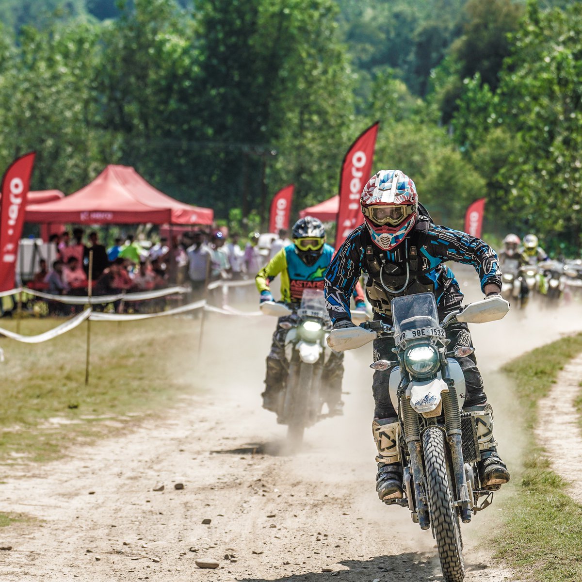 HeroMotoCorp's tweet photo. Through river to grass, from jump to sky, Xtracks Mandi was an adventurer's paradise! Coming soon to your city, keep visiting for updates. #HeroMotoCorp #Mandi #XTracks #adventure https://t.co/EtC5jCpCVA