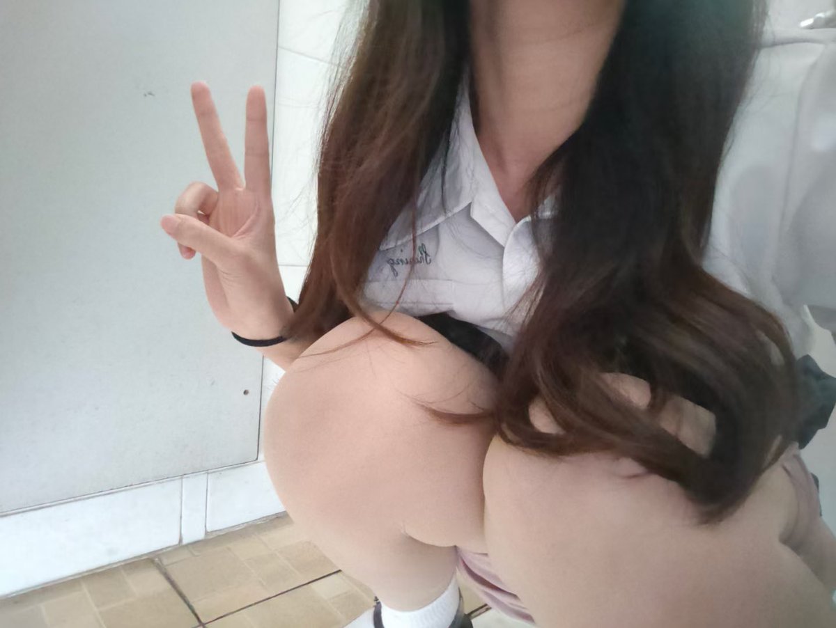 PUBGZHU's tweet photo. 哈哈，宝藏女孩，不拿我们当外人 #河北 https://t.co/OXFni49AMr