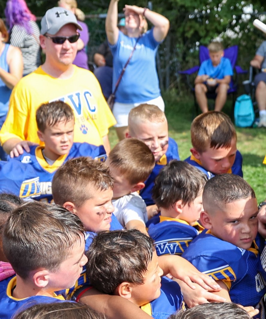 LaFlairRandy's tweet photo. I'm so proud of these kids! 6-0
Superbowl bound. #VVJC https://t.co/XovgtUz6em