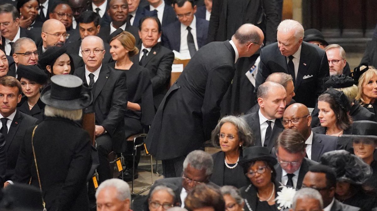 thetimes's tweet photo. Biden took his seat behind President Duda of Poland and in front of Petr Fiala, the prime minister of the Czech Republic.
Jill Biden, to her husband’s left, sat next to President Cassis of Switzerland, while President Yoon of South Korea was placed across the aisle https://t.co/VRtoNacAWA