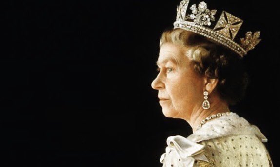 KevinJai8073's tweet photo. 長眠國王喬治六世紀念教堂，別了 #queenelizabeth 🫡 https://t.co/XlAfcZuplB